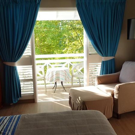 Point Village Studio نيغريل المظهر الخارجي الصورة