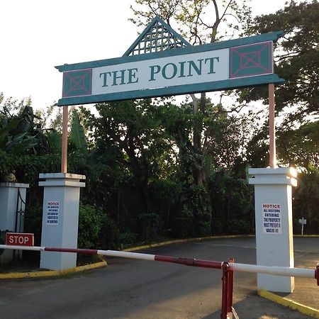Point Village Studio نيغريل المظهر الخارجي الصورة