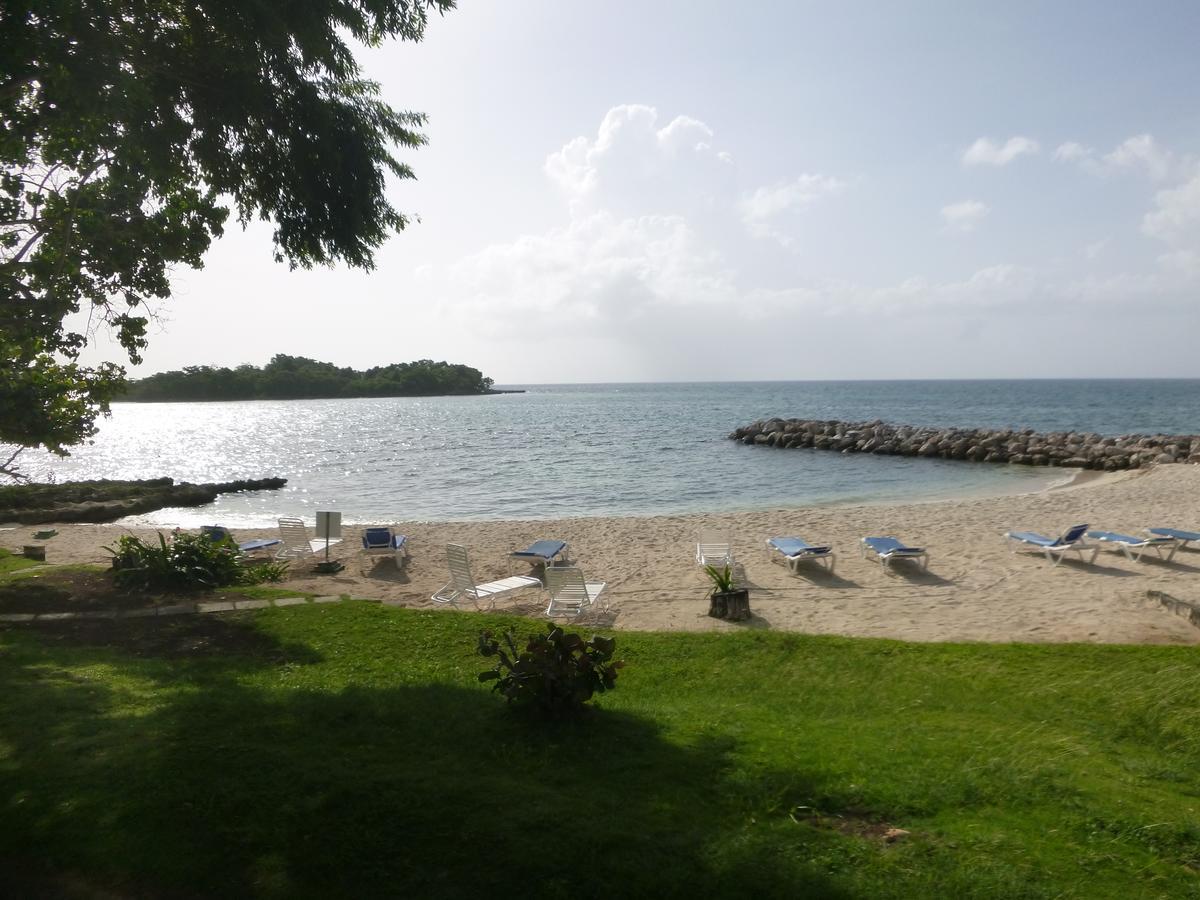 Point Village Studio نيغريل المظهر الخارجي الصورة